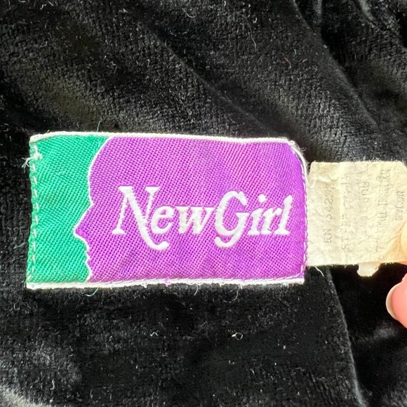 Vintage 70s Black Velvet Mod NEW GIRL Button Disco Blouse Top S - Picture 2 of 13